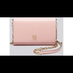 Tory Burch Like New! Robinson Wallet On A Chain.
